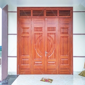 Cửa gỗ Ba Của Đậm