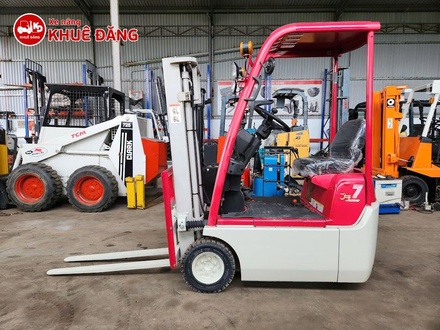Xe nâng điện mini ngồi lái 700kg Toyota Nhật Bản