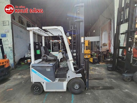 Xe nâng hàng 1.5 tấn Unicarriers FB15-8